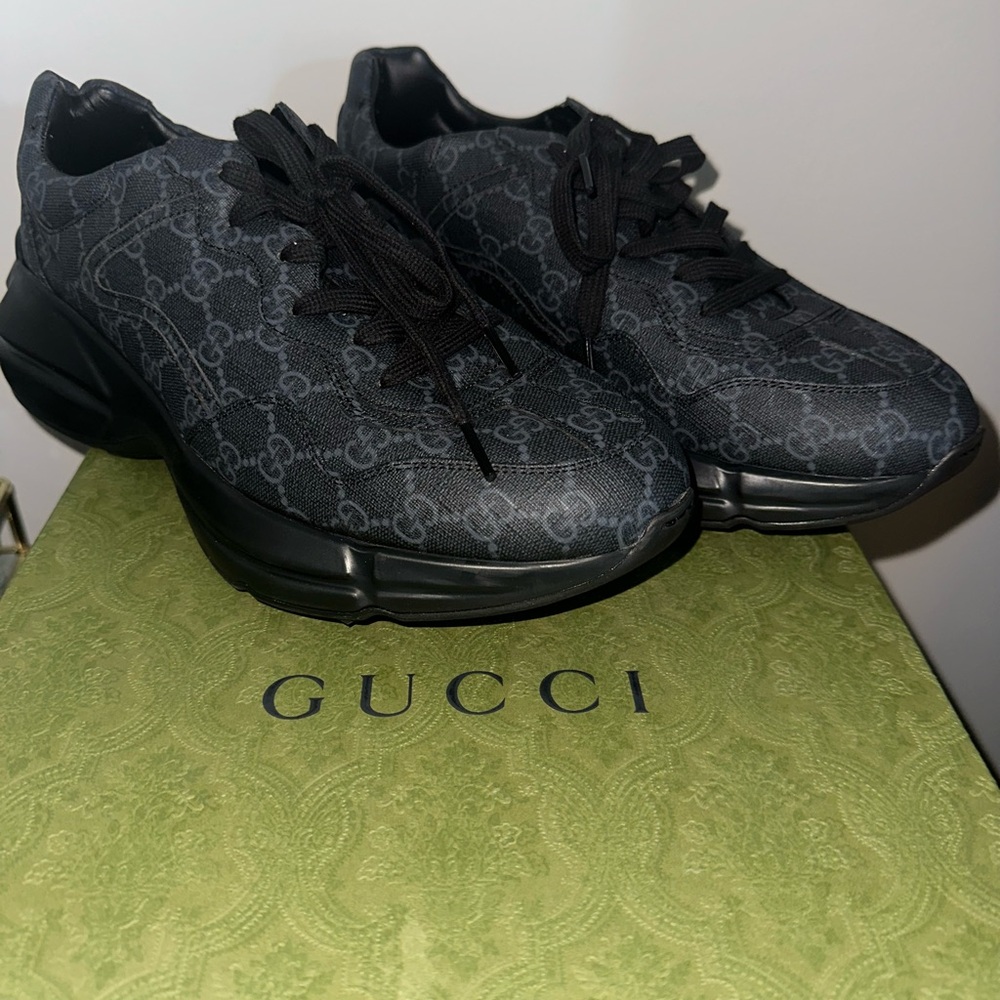 Men’s Gucci Shoes